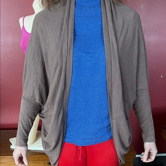 EUC Women's unique Taupe Open Front cardigan - Picture 8 of 13